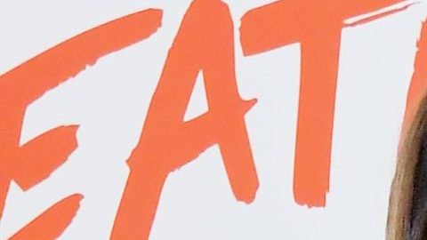 Yanet García cautiva a sus fans en lencería negra.