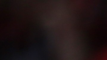 Jugadores del fútbol brasileño disputando un balón.