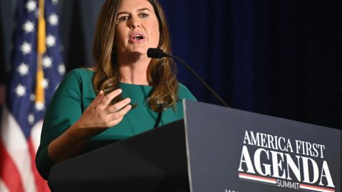 Sarah Huckabee Sanders, gobernadora de Arkansas.