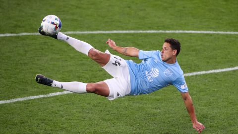 Chicharito se prepara para afrontar una nueva temporada en Estados Unidos.