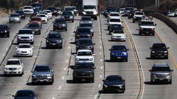 Cars, trucks, SUVs, and other vehicles drive in traffic on the 405 freeway through the Sepulveda Pass in Los Angeles, California, on August 25, 2022. - California ruled Thursday that all new cars sold in America's most populous state must be zero emission from 2035, in what was billed as a "nation-leading" step to slash the pollutants that cause global warming. (Photo by Patrick T. FALLON / AFP) / The erroneous mention[s] appearing in the metadata of this photo by Patrick T. FALLON has been modified in AFP systems in the following manner: [Los Angeles, California] instead of [Santa Monica, California]. Please immediately remove the erroneous mention[s] from all your online services and delete it (them) from your servers. If you have been authorized by AFP to distribute it (them) to third parties, please ensure that the same actions are carried out by them. Failure to promptly comply with these instructions will entail liability on your part for any continued or post notification usage. Therefore we thank you very much for all your attention and prompt action. We are sorry for the inconvenience this notification may cause and remain at your disposal for any further information you may require. (Photo by PATRICK T. FALLON/AFP via Getty Images)