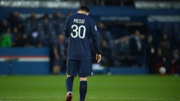 Lionel Messi tiene contrato hasta junio 2023.