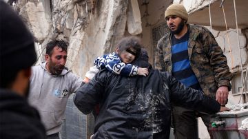 Videos desgarradores del rescate de niños en Turquía y Siria muestran magnitud del terremoto que elevó a más de 6,000 los muertos