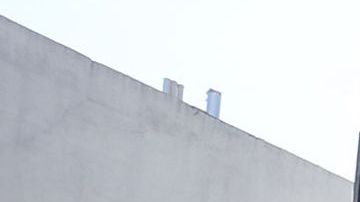 El terremoto en Turquía y Siria dejó más de 2,300 decesos y 2,000 edificios colapsados.