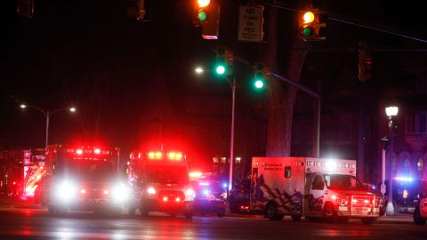 Presunto pistolero se suicida tras ataque en Universidad Estatal de Michigan