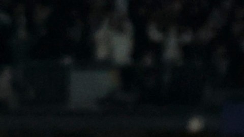 David Alaba y Rodrygo corriendo detrás de Benzema.