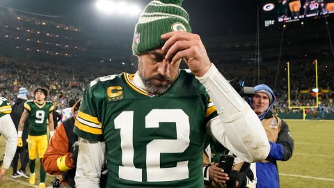 Aaron Rodgers en un partido con Green Bay Packers en la NFL.