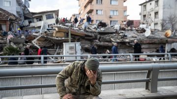 Nuevo sismo de 6.4 grados sacude a Turquía al cumplirse dos semanas de los terremotos de más de 7 grados