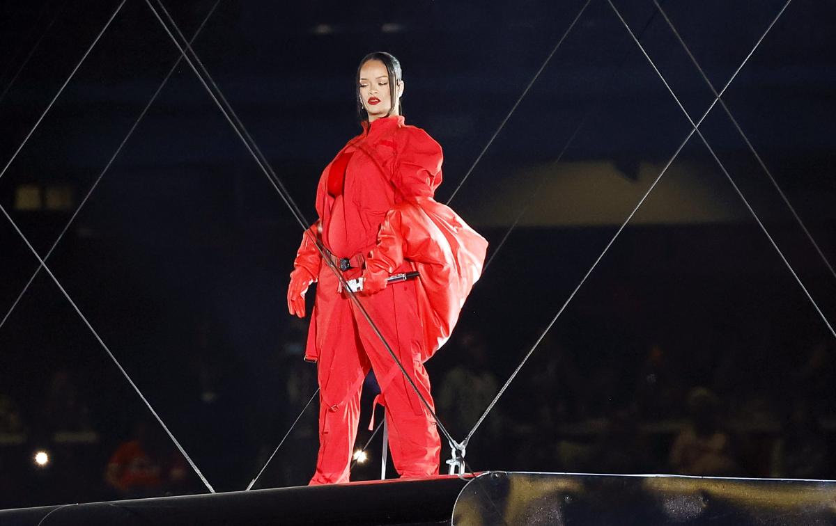 Todo lo que sabemos hasta ahora sobre el show de Rihanna en el