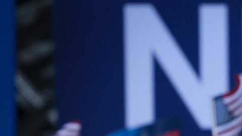 Nikki Haley llama a Donald Trump a dejar atrás “ideas obsoletas” y lanza críticas contra Joe Biden
