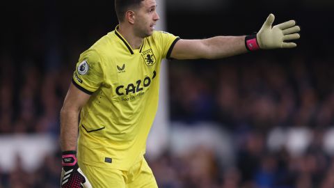 Emiliano Martínez, portero del Aston Villa ganador del The Best.