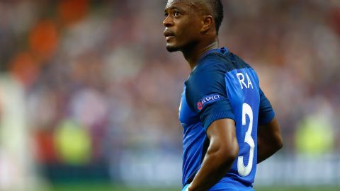 Evra fue uno de los grandes referentes del fútbol francés.