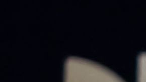 Irina Baeva y Gabriel Soto en la alfombra roja del Premio Lo Nuestro 2022.