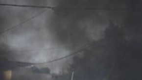 Los palestinos lanzaban piedras contra los vehículos blindados israelíes que ingresaron a Nablus el miércoles.