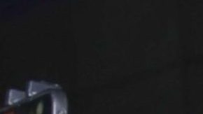 Karol G, cantante de género urbano, llegando a un juego de los Los Angeles Lakers.