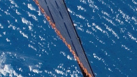 Nave espacial rusa despegó para rescatar a astronautas varados en Estación Espacial por peligrosa fuga en dos cápsulas