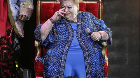 Paquita la del Barrio en los Premios de La Radio 2022 en México.