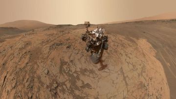 Rover Curiosity halla un meteorito metálico en Marte