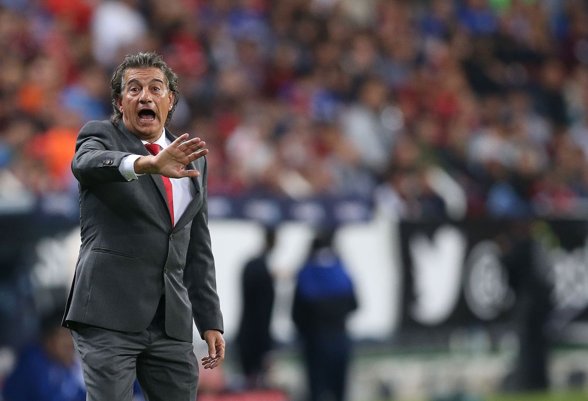 Rubén Omar Romano will seek to get Mazatlan FC out of the basement and was presented as the new coach of the institution