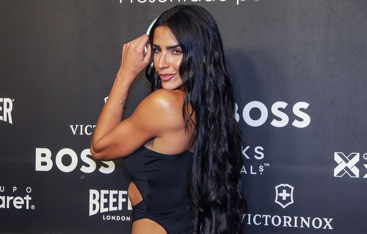 Bárbara De Regil Hace Ejercicio En Microbikini Dando Saltos Sobre Un Escalón La Opinión