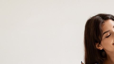 Crecimiento del cabello: 5 vitaminas esenciales en tu dieta