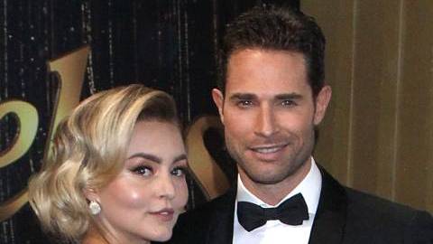 Famosos como Angelique Boyer, Sebastián Rulli, Eugenio Derbez y Thalía celebran Día de San Valentín.