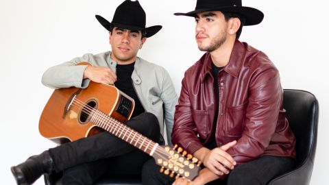 Los Dos Carnales preparan un disco de 'covers' que estrenarán este año. Foto: Cortesía