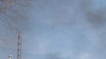 El descarrilamiento de un tren en Ohio liberó sustancias peligrosas.