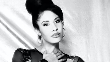 Selena Quintanilla luciría muy diferente a los 51 años de edad.