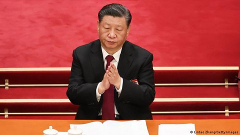 Xi Jinping condena "represión" occidental contra China