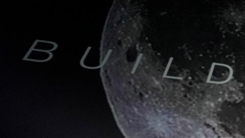 La NASA presenta un prototipo del traje espacial que usará en su próxima misión a la Luna