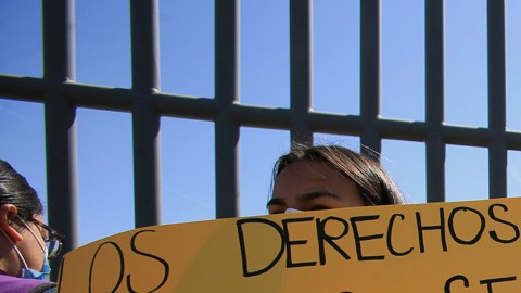 El Salvador exige investigación por muerte de migrantes en incendio en Ciudad Juárez, Chihuahua