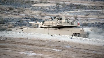 El Pentágono enviará tanques Abrams M1A1 como los utilizados en un ejercicio de entrenamiento de 2015 a Ucrania.