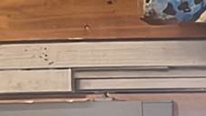 Andrés Argüelles sufrió discriminación mientras vendía en la calle.