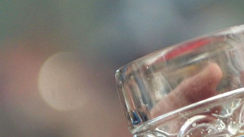 Empresa desarrolla cerveza en polvo
