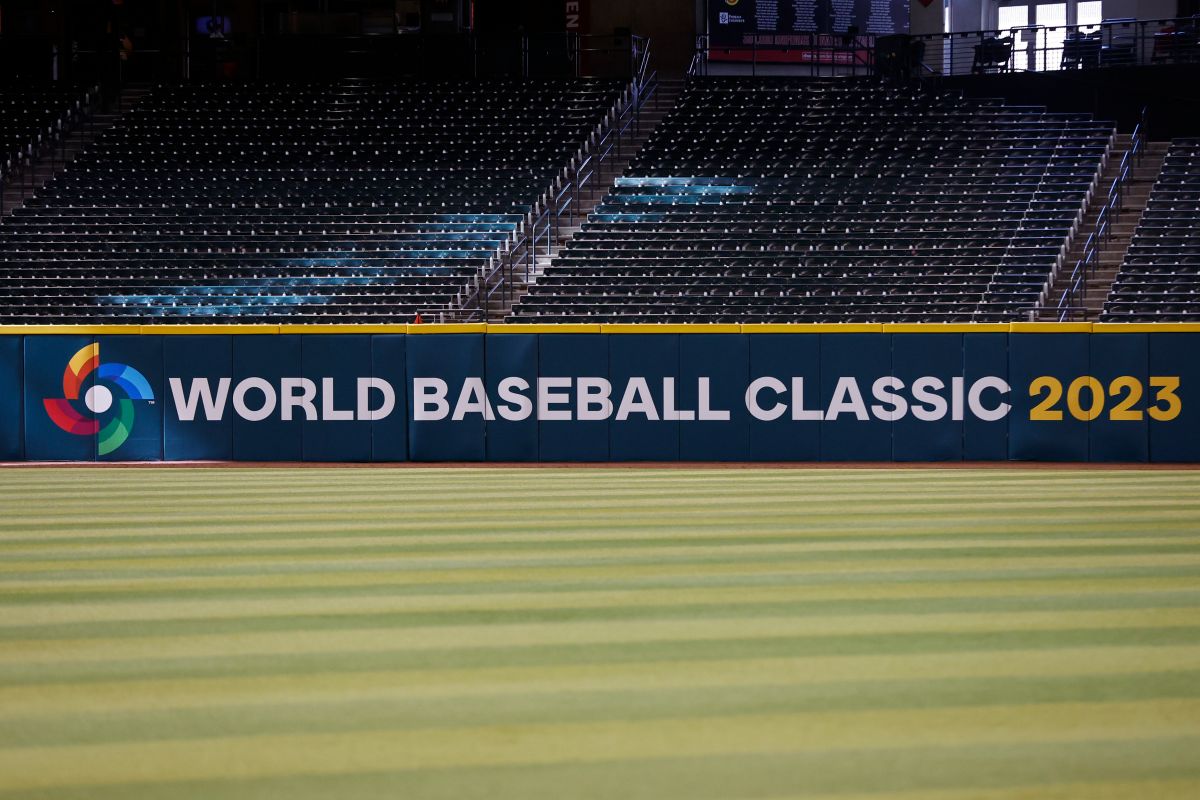 How much will the World Baseball Classic champion team earn?