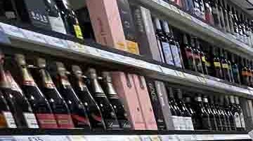 La turbulencia del sector bancario podría golpear todavía más al índice de confianza de los consumidores