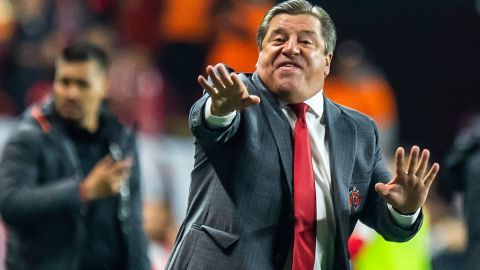 Miguel Herrera durante un partido de Xolos de Tijuana.