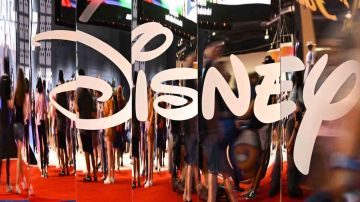 Bob Iger se comprometió a encontrar la manera de ahorrarle a Disney $5,500 millones de dólares