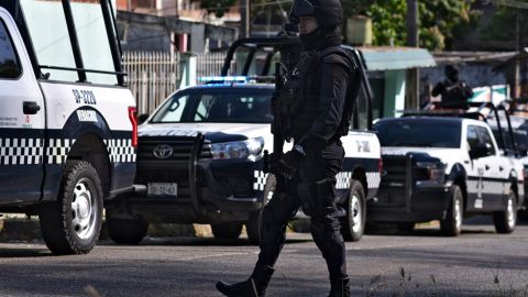 Asesinan a tiros a funcionario de Congreso estatal y a su hijo de 7 años al este de México