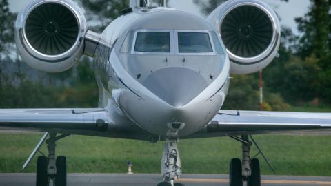 Hombre muere en medio de una fuerte turbulencia en un vuelo privado en Nueva Inglaterra