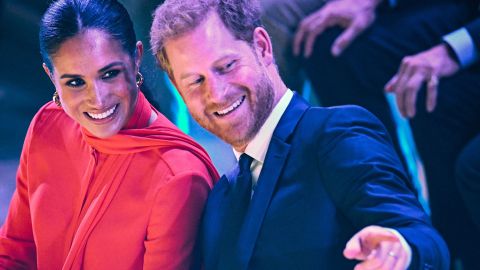 Los Duques de Sussex, Harry y Meghan, en la Cumbre Mundial anual One Young en Bridgewater Hall en Manchester.