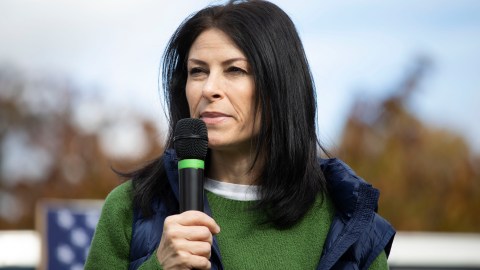La fiscal general de Michigan Dana Nessel.