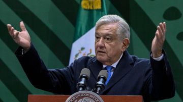 Gobierno México envía reforma al Congreso que permite expulsión de extranjeros por "inmiscuirse" en política o por seguridad nacional