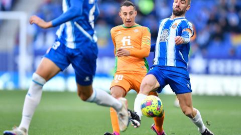 Andrés Guardado durante un partido del Betis.