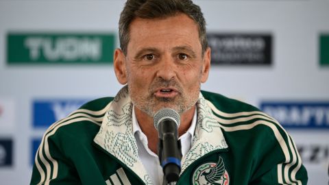 Seleccionador de México, Diego Cocca en rueda de prensa.