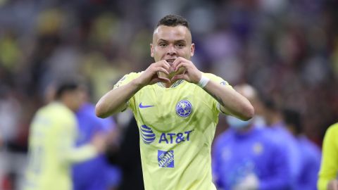 El goleador uruguayo tiene tres goles en la temporada.
