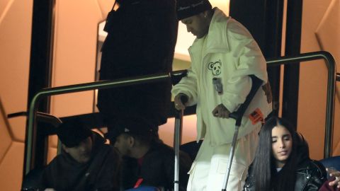Neymar en un palco durante el partido entre PSG y Nantes.