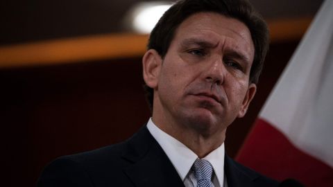 Ron DeSantis dijo que sus opiniones anteriores sobre Ucrania fueron malinterpretadas.