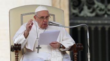 Violencia contra mujeres es fruto de cultura patriarcal y machista, asegura el papa Francisco